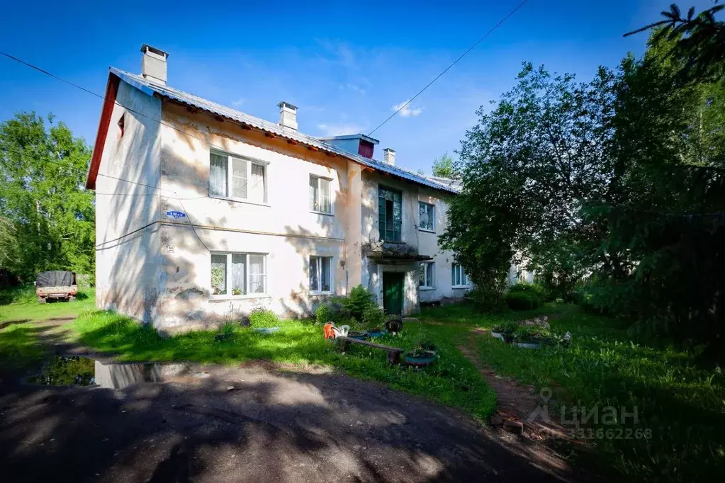 3-к кв. Новгородская область, Малая Вишера 1 Мая ул., 55 (50.0 м) - Фото 1