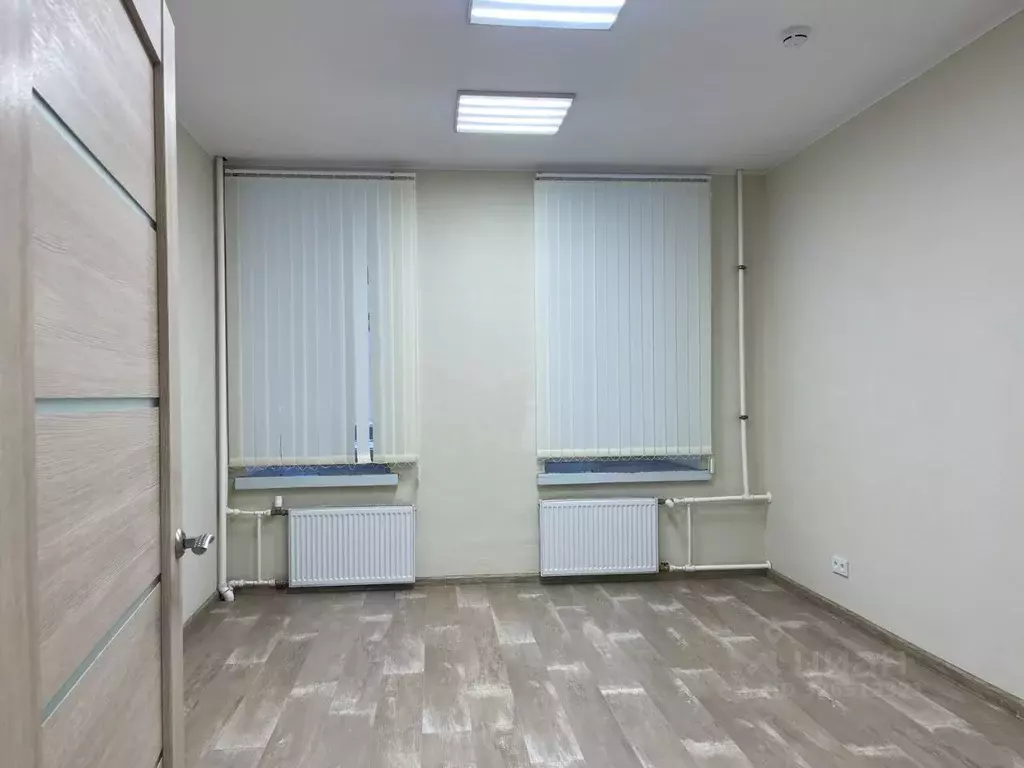 Помещение свободного назначения в Санкт-Петербург ул. Льва Толстого, 7 ... - Фото 2