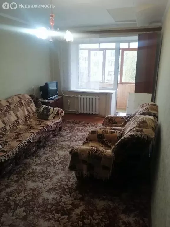 2-комнатная квартира: Алексин, улица 50 лет ВЛКСМ, 8А (44.4 м) - Фото 1