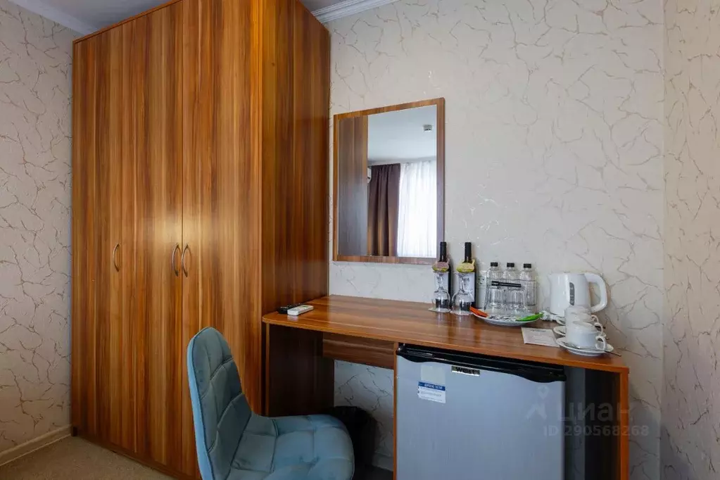 Комната Севастополь ул. Ефремова, 38 (25.0 м) - Фото 2