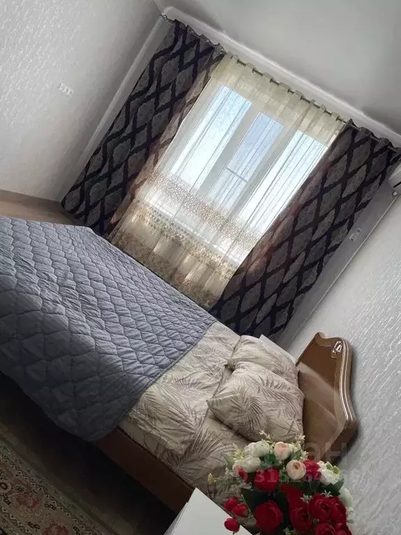 2-к кв. Дагестан, Каспийск ул. Кирова, 68А (86.0 м) - Фото 0