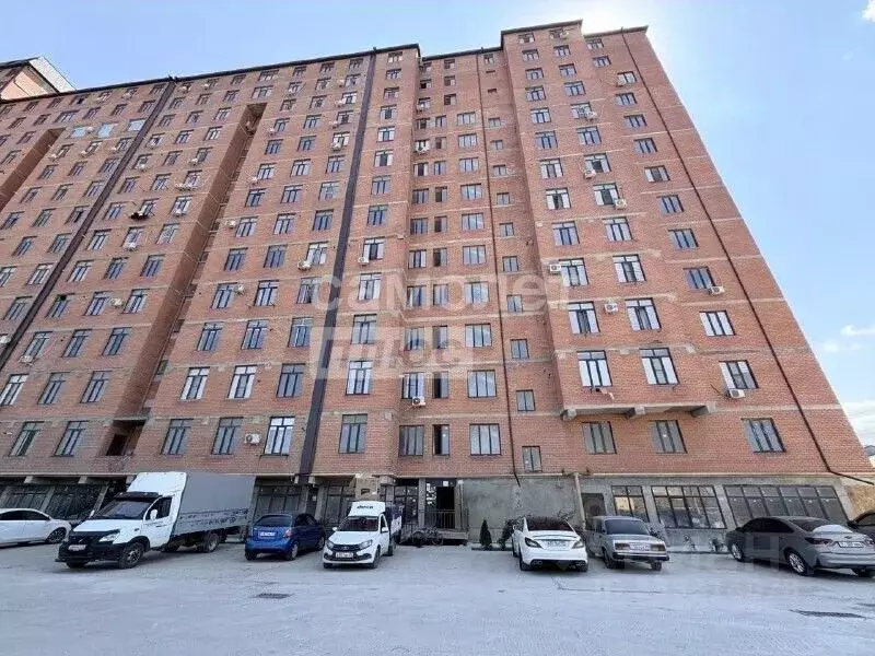 2-к кв. Дагестан, Махачкала ул. Халимбекаульская, 33Бк2 (68.0 м) - Фото 1
