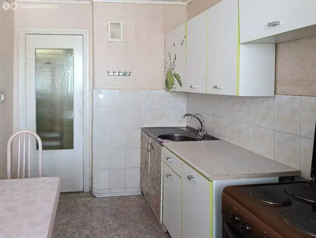 1-комнатная квартира: Белогорск, Зейский переулок, 8 (49.8 м) - Фото 1