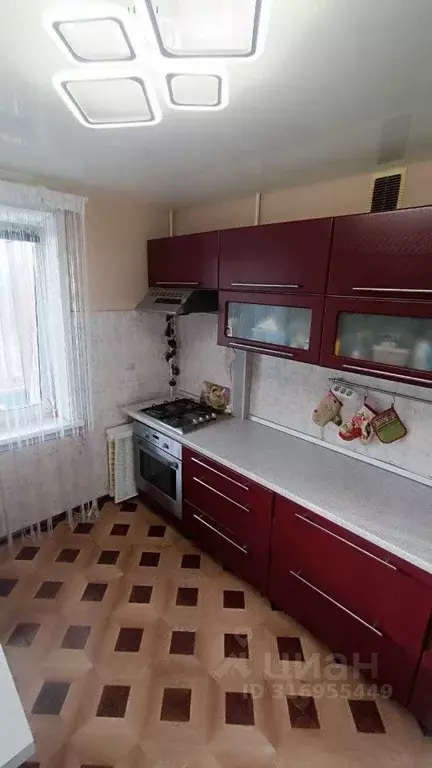2-к кв. Ярославская область, Ярославль ул. Труфанова, 21 (49.4 м) - Фото 0