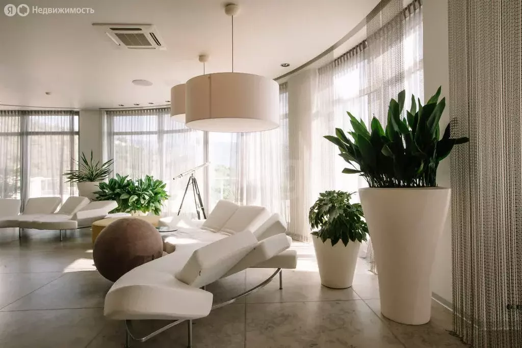 3-комнатная квартира: Ореанда, 60 (250 м) - Фото 1