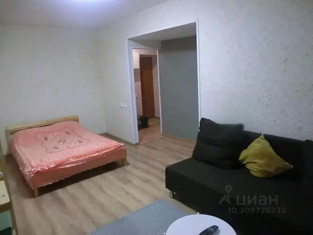 1-к кв. Удмуртия, Ижевск ул. Лихвинцева, 46 (30.0 м) - Фото 0