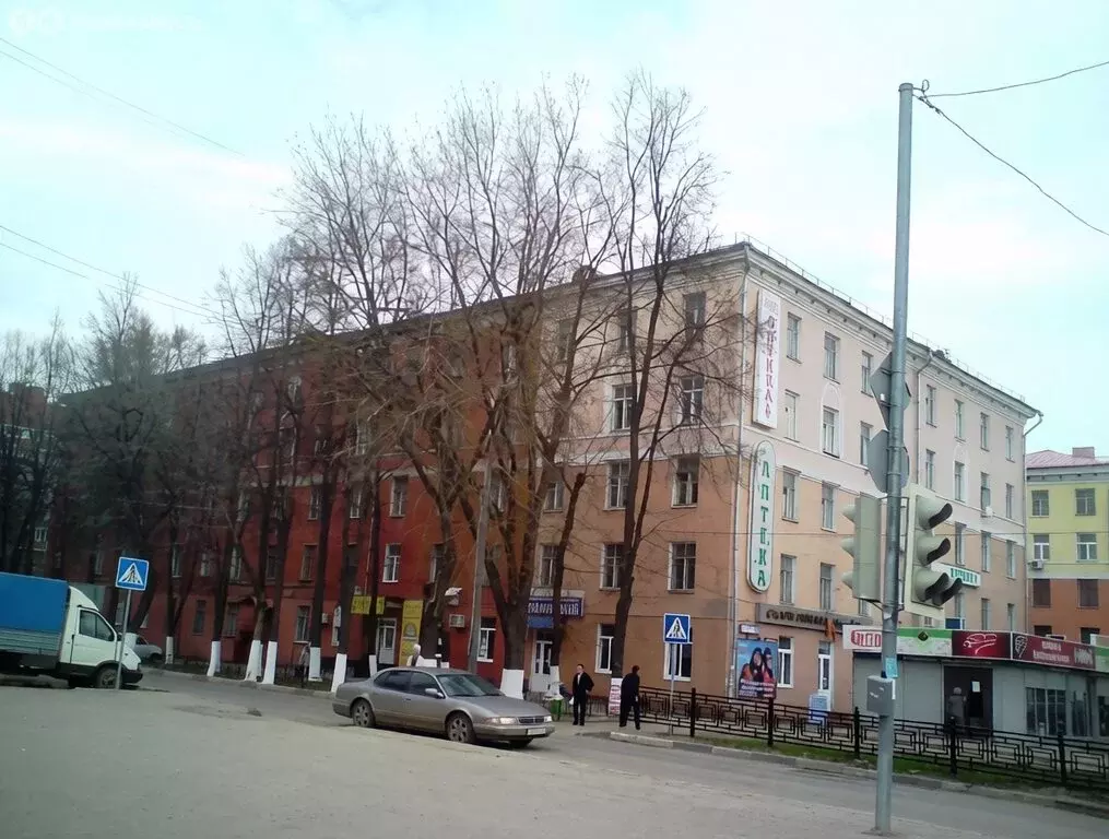 Торговая площадь (329.8 м) - Фото 1