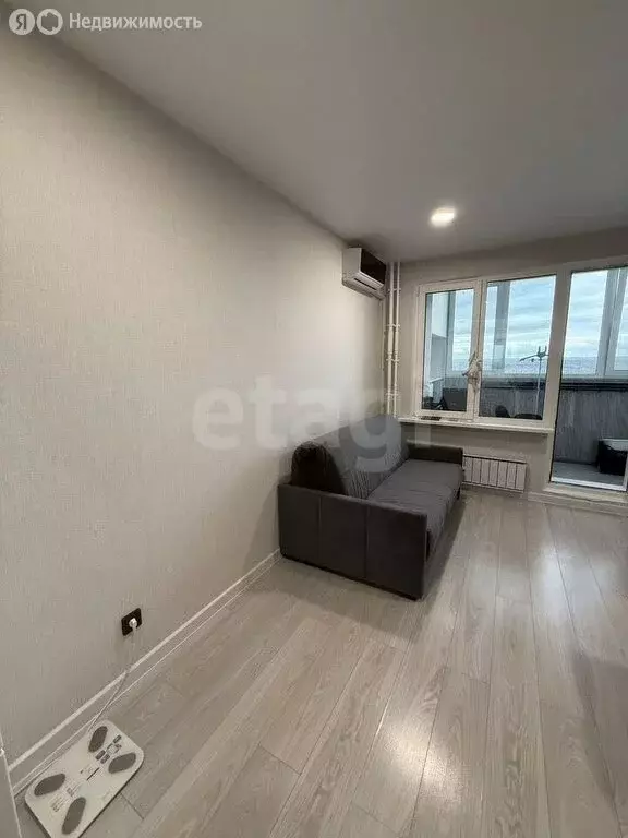 Квартира-студия: Придорожный, микрорайон Южный Город, Губернаторская ... - Фото 1