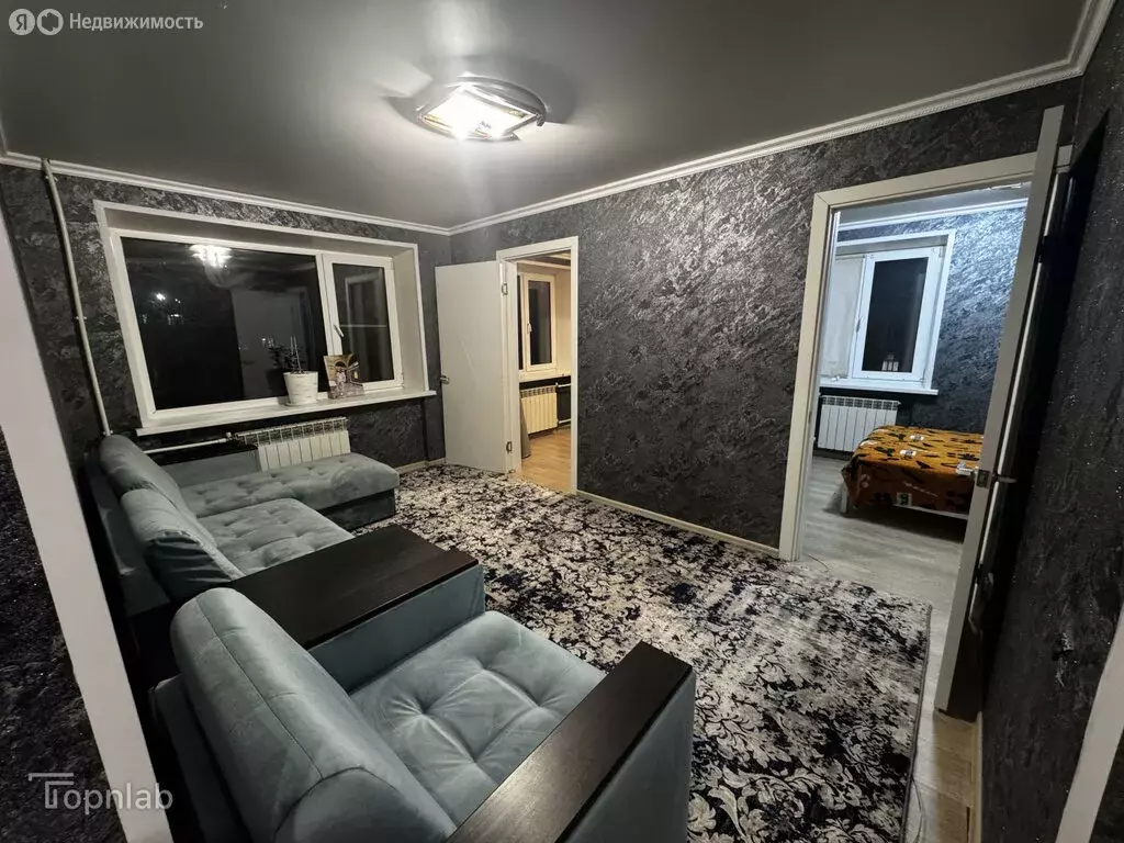 3-комнатная квартира: Орёл, улица Сурена Шаумяна, 13А (42 м) - Фото 2