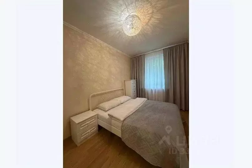 2-к кв. Москва ул. Генерала Антонова, 10 (48.0 м) - Фото 1