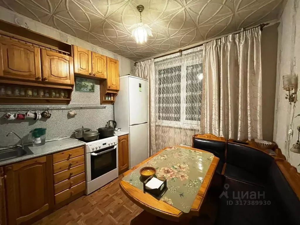 2-к кв. Москва ул. Генерала Белобородова, 16К2 (50.6 м) - Фото 0