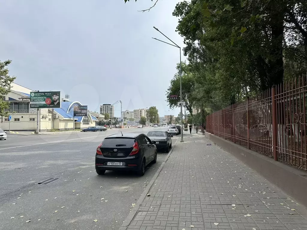 1-к. квартира, 42 м, 2/5 эт. - Фото 1