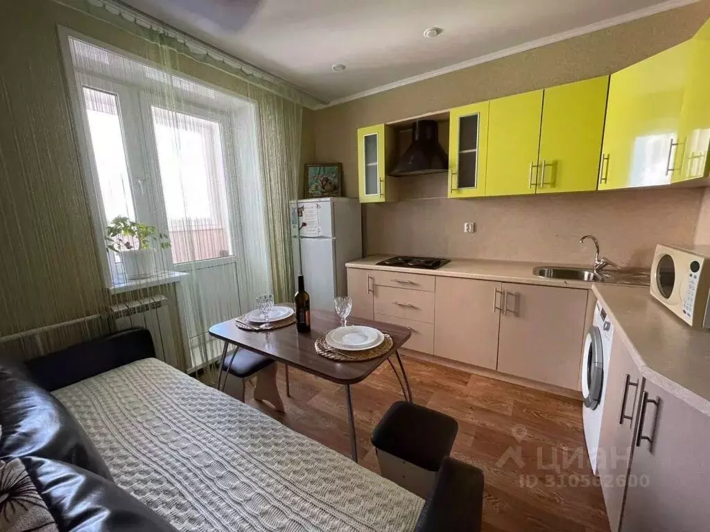 1-к кв. Орловская область, Орел ул. Розы Люксембург, 33 (42.0 м) - Фото 1