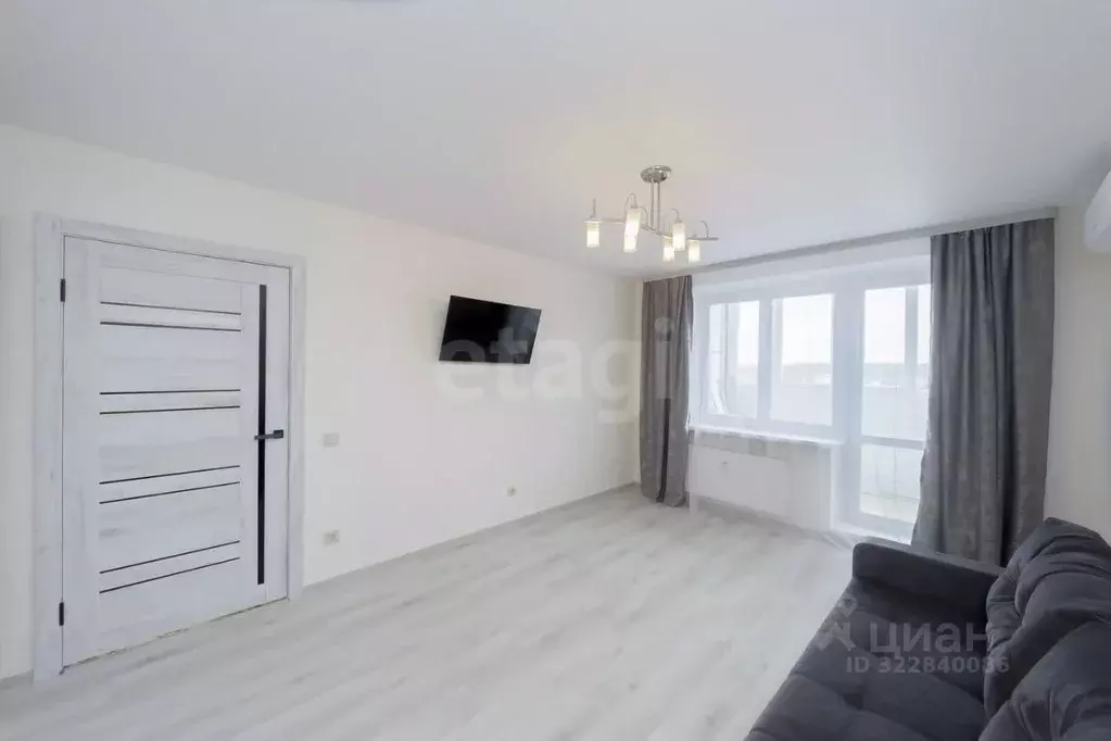 1-к кв. Тюменская область, Тюмень ул. Монтажников, 42Б (39.7 м) - Фото 1