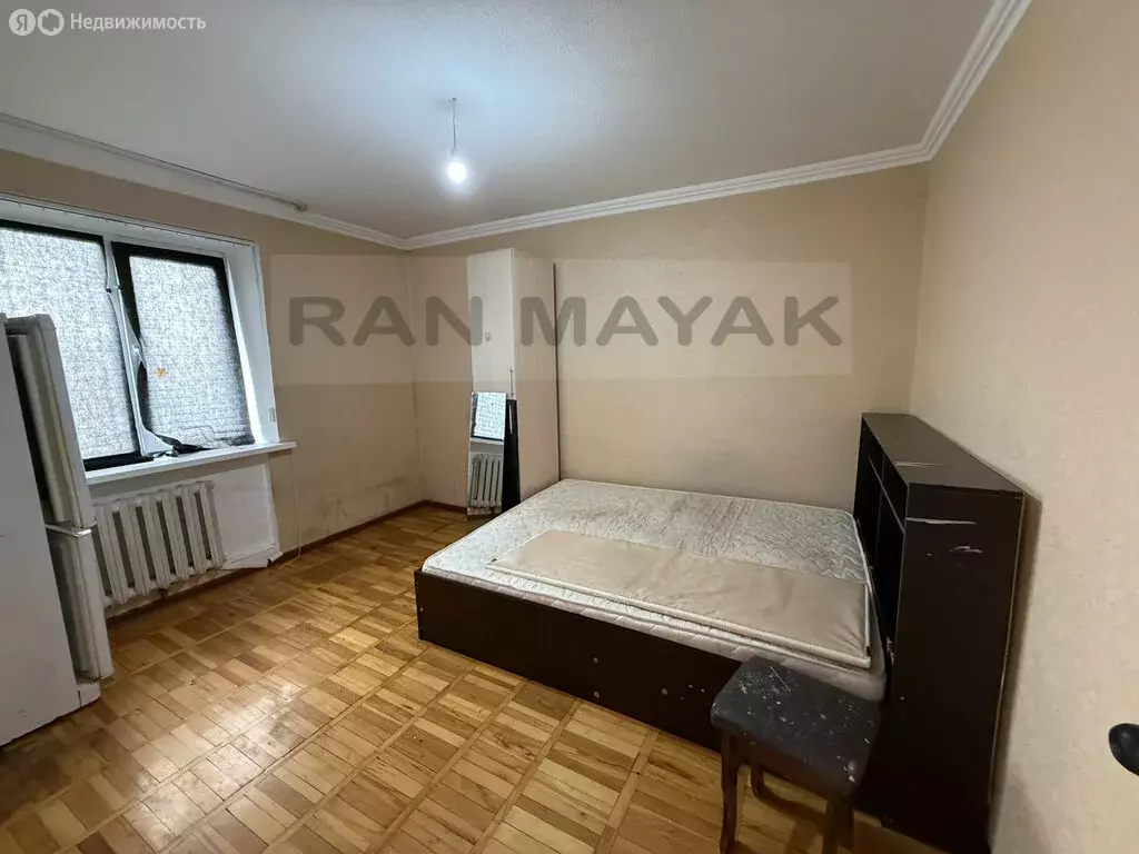 3-комнатная квартира: Майкоп, улица Димитрова, 5 (60.3 м) - Фото 1