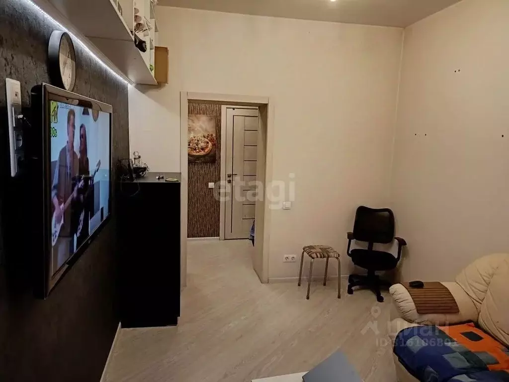 3-к кв. Кемеровская область, Новокузнецк ул. Кирова, 8 (49.0 м) - Фото 0