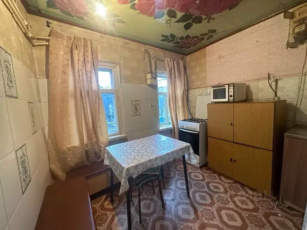 Дом в Оренбургская область, Оренбург ул. Парижской Коммуны, 50 (76 м) - Фото 0