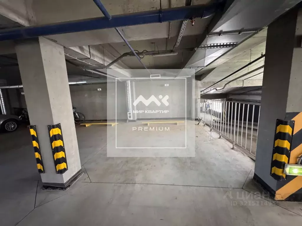 Гараж в Санкт-Петербург Витебский просп., 97к2 (18 м) - Фото 1