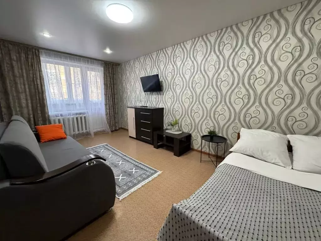 2-к кв. Чувашия, Шумерля ул. Мира, 5/2 (50.0 м) - Фото 1