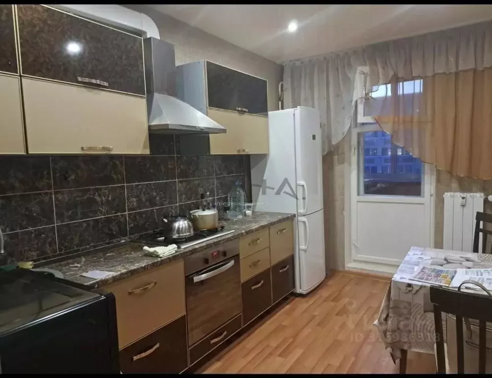 2-к кв. Татарстан, Набережные Челны ул. Шамиля Усманова, 118А (54.0 м) - Фото 0