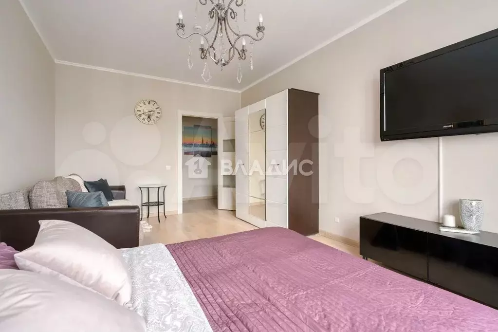 1-к. квартира, 43,8 м, 7/8 эт. - Фото 0