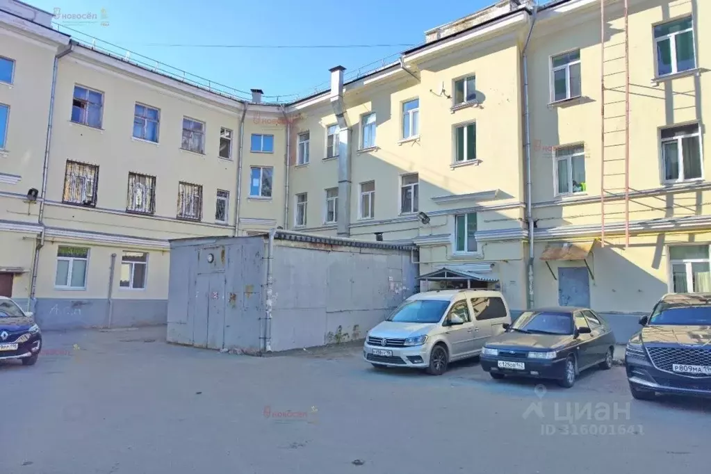 Торговая площадь в Свердловская область, Екатеринбург ул. ... - Фото 0