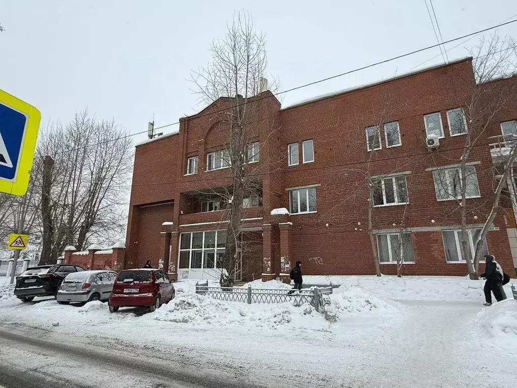 Помещение свободного назначения в Свердловская область, Екатеринбург ... - Фото 1