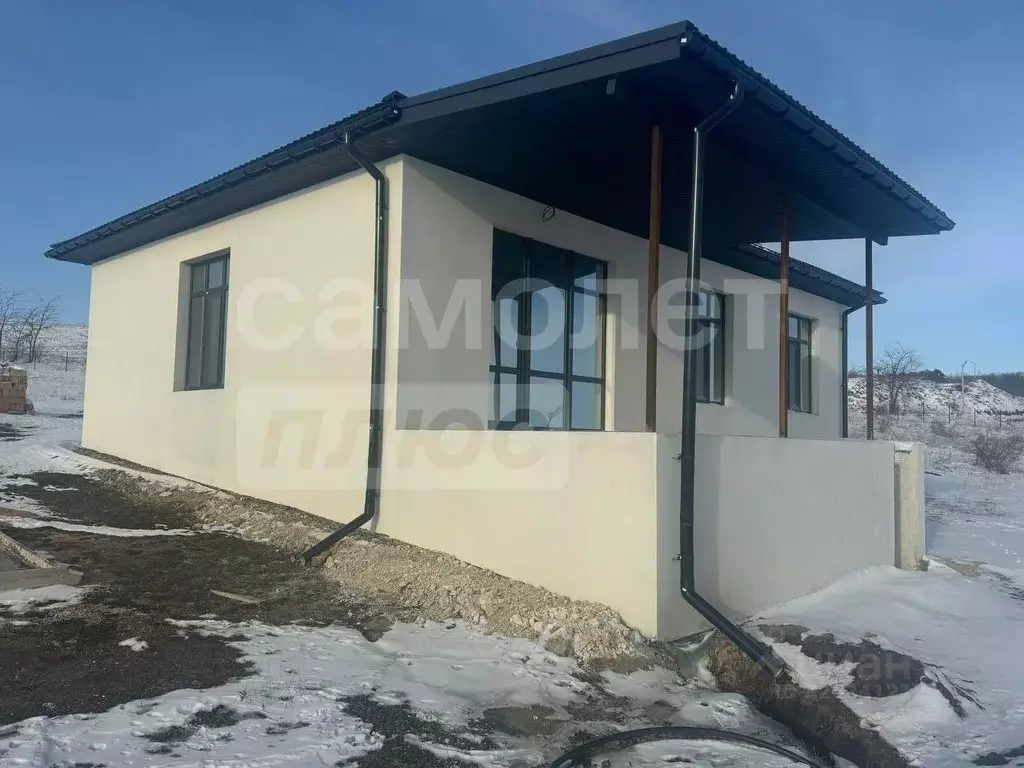 Дом в Крым, Белогорский район, Зуя пгт ул. Яркая, 1А (108 м) - Фото 1