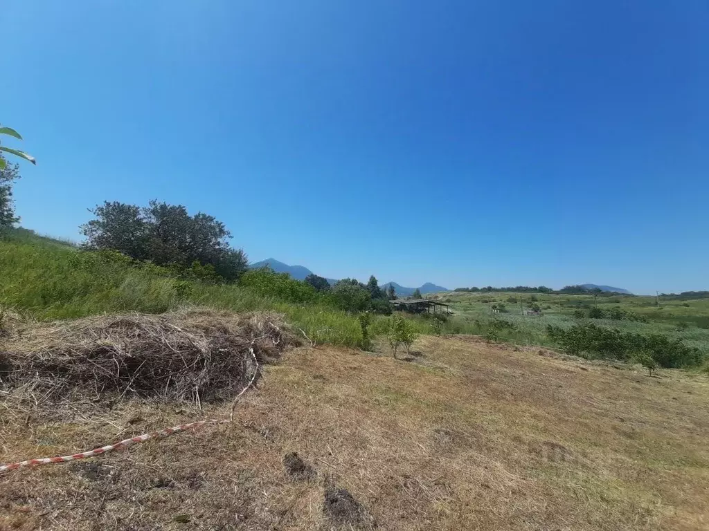 Участок в Ставропольский край, Железноводск городской округ, пос. ... - Фото 1