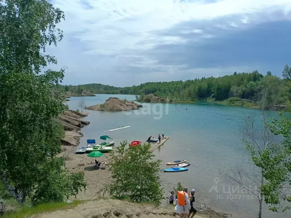 Участок в Тульская область, Узловский район, Смородинское ... - Фото 0