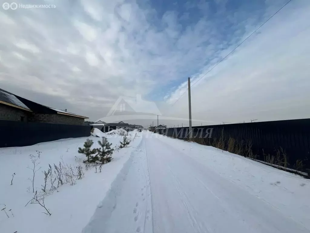 Участок в Тюменский район, село Ембаево (4.5 м) - Фото 0