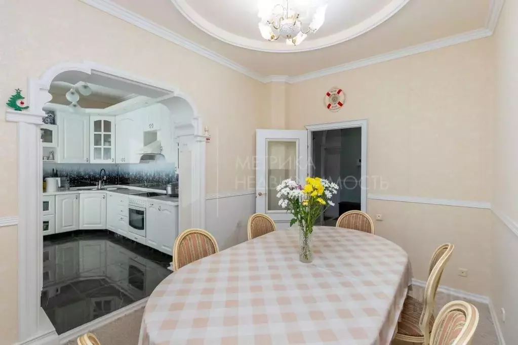 4-к кв. Тюменская область, Тюмень ул. Шиллера, 46к2 (150.0 м) - Фото 1