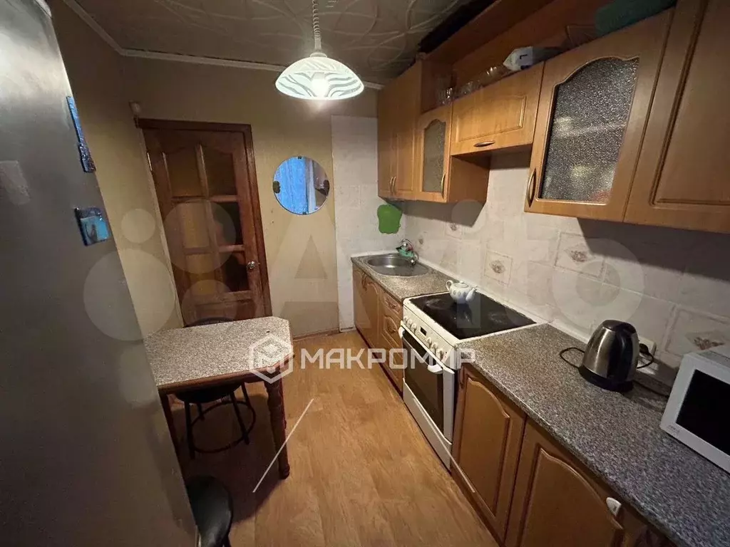 3-к. квартира, 60 м, 2/9 эт. - Фото 0