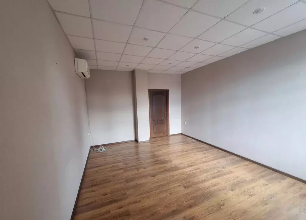 Офис в Краснодарский край, Сочи ул. Мира, 163 (15 м) - Фото 2