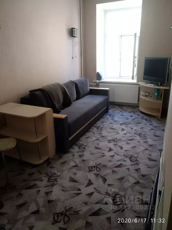 Комната Санкт-Петербург Литейный просп., 31 (28.1 м) - Фото 0