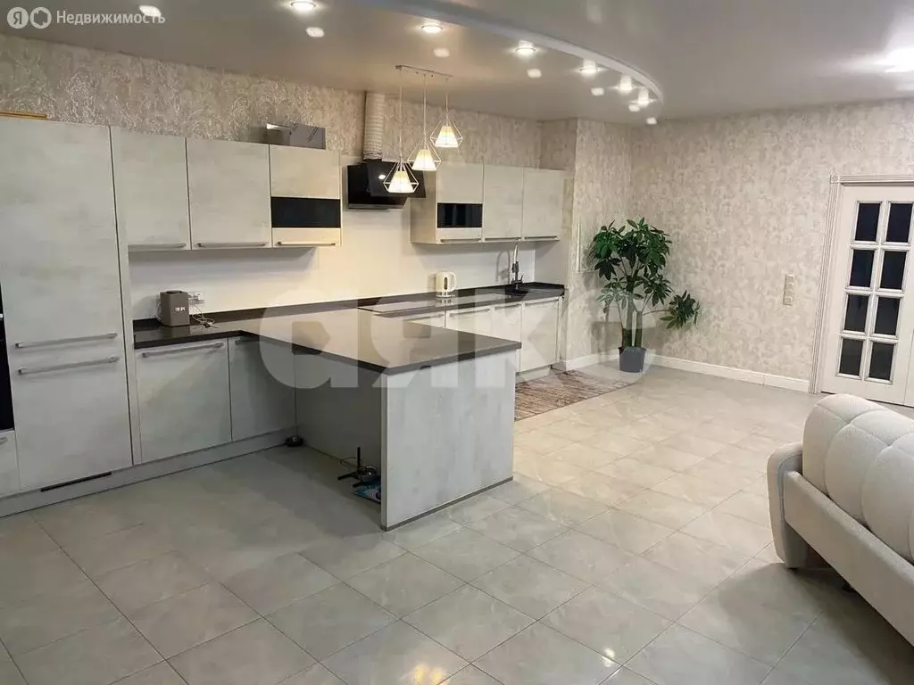 4-комнатная квартира: Реутов, улица Реутовских Ополченцев, 6 (147 м) - Фото 1