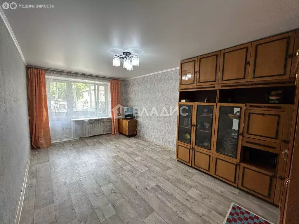 2-комнатная квартира: Корсаков, улица Матросова, 29А (43 м) - Фото 1