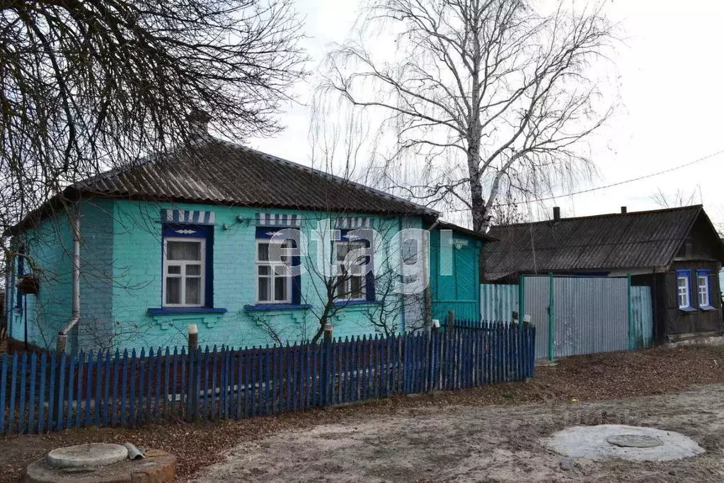 Дом в Белгородская область, Валуйский городской округ, с. Колосково  ... - Фото 1