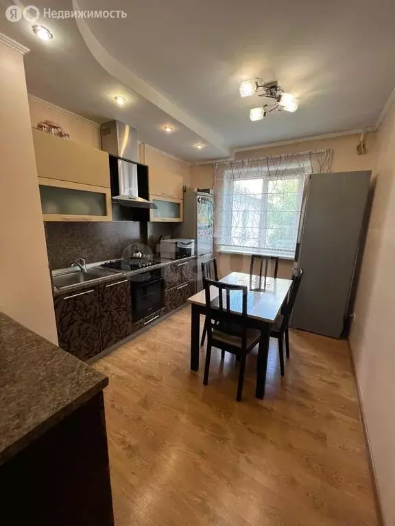 3-комнатная квартира: Миасс, улица 8 Марта, 155 (62.4 м) - Фото 0