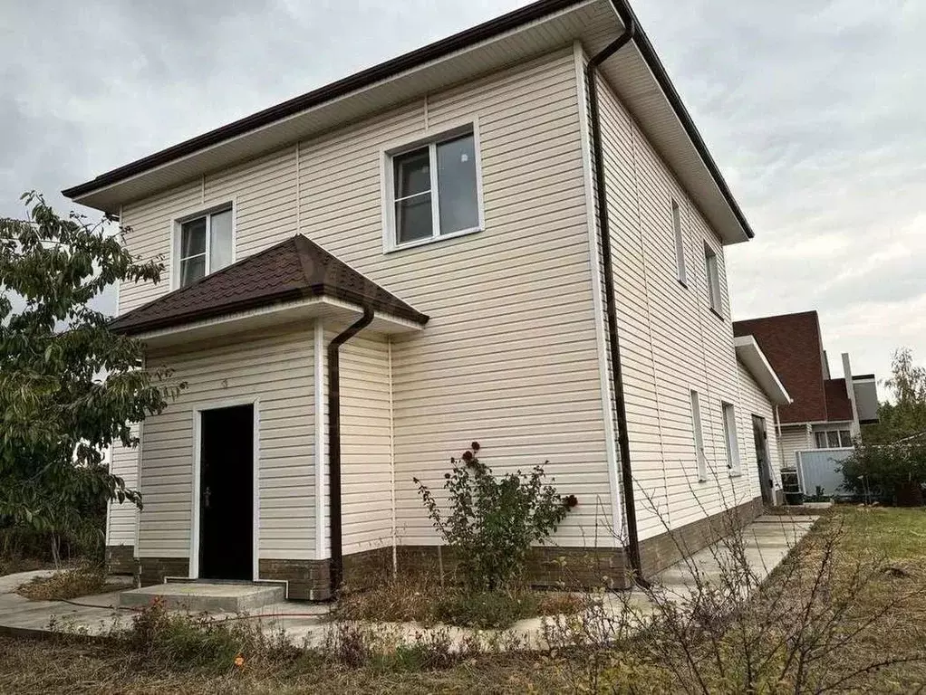 Коттедж в Белгородская область, Старый Оскол Ягодная ул. (200 м) - Фото 1