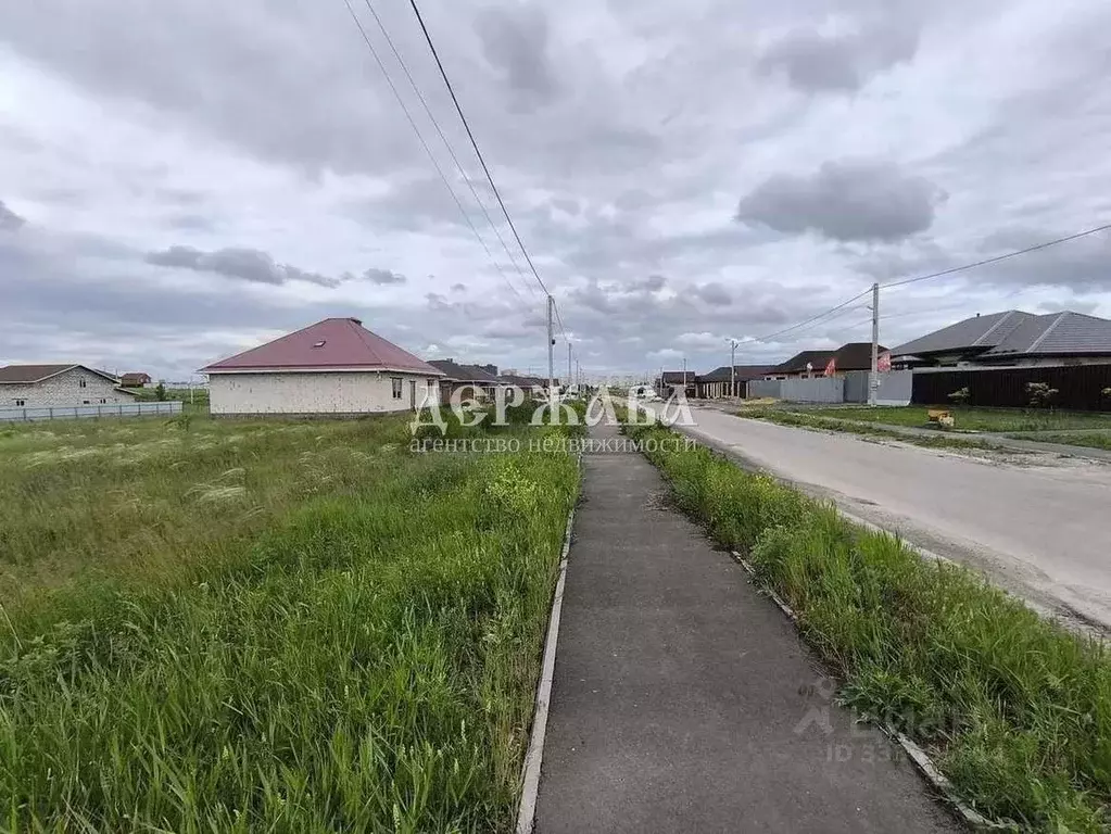 Участок в Белгородская область, Старый Оскол Пролески мкр,  (15.0 ... - Фото 1