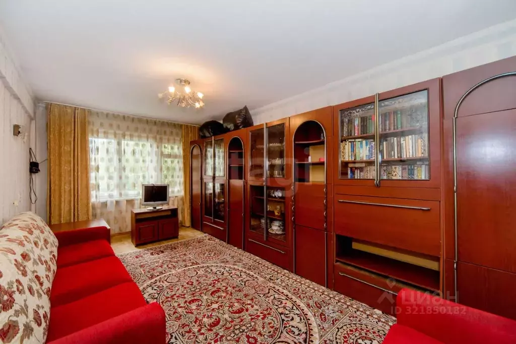 1-к кв. Алтайский край, Бийск ул. Ильи Мухачева, 151 (30.4 м) - Фото 1