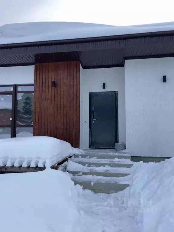 Дом в Свердловская область, Верхняя Пышма городской округ, пос. ... - Фото 1