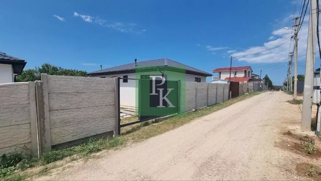 Дом в Севастополь Рассвет-3 садоводческое товарищество,  (87 м) - Фото 2