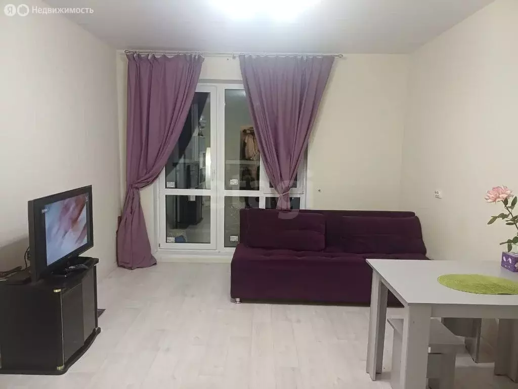 Квартира-студия: Тюмень, Интернациональная улица, 199к8 (25.9 м) - Фото 2