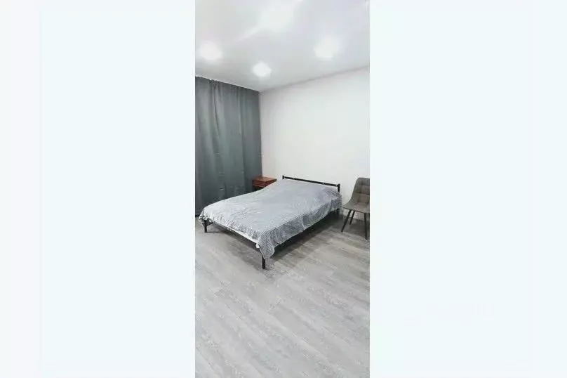 1-к кв. Татарстан, Казань ул. Родины, 26А (30.0 м) - Фото 0