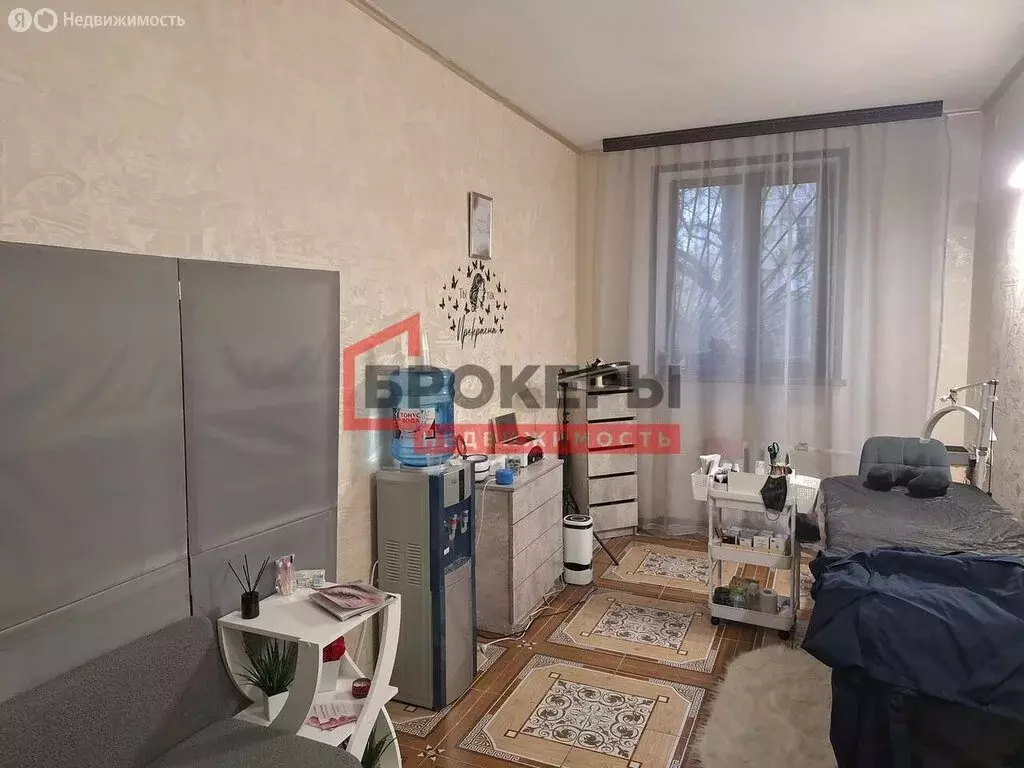 5-комнатная квартира: Севастополь, улица Адмирала Юмашева, 24 (87 м) - Фото 1