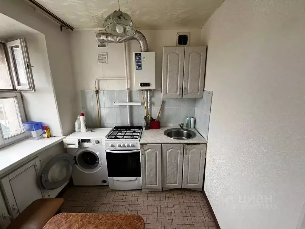 3-к кв. Татарстан, Альметьевск ул. Ризы Фахретдина, 36 (65.0 м) - Фото 1