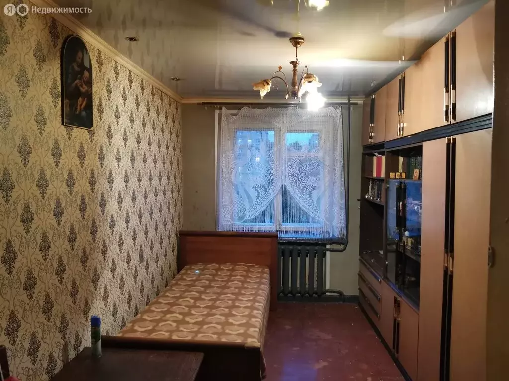 1к в 4-комнатной квартире (12 м) - Фото 0
