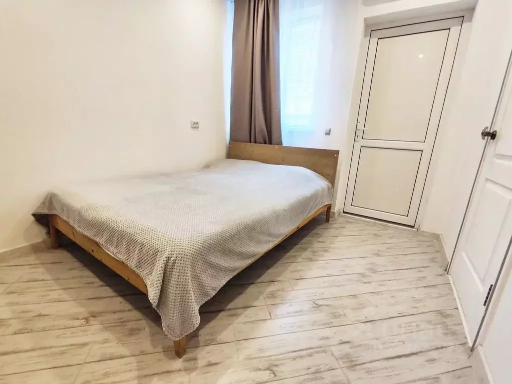 1-к кв. Крым, Евпатория ул. Революции, 65 (17.0 м) - Фото 0